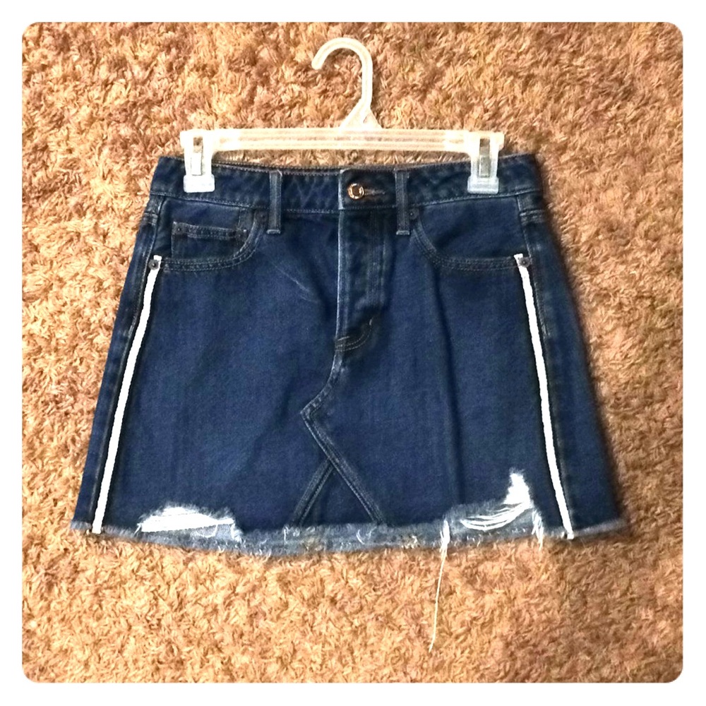 TRENDY American Eagle skirt